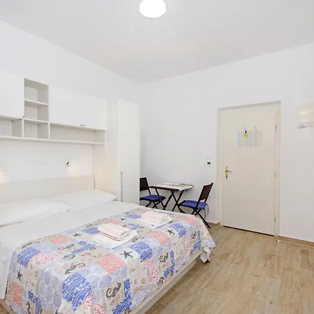 Slobodanka Apartment *